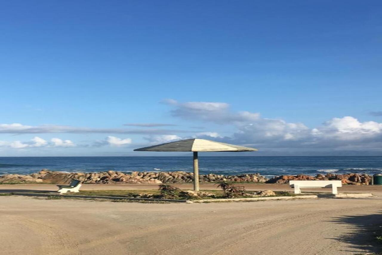 Royal Albatros Gansbaai Exterior foto